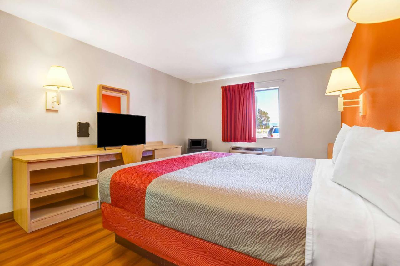 Motel 6-Espanola, Nm Экстерьер фото